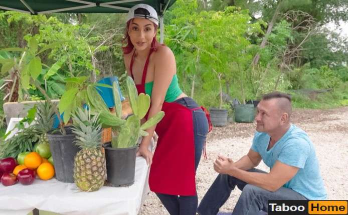 RealityKings Roxie Sinner Fresh Corn