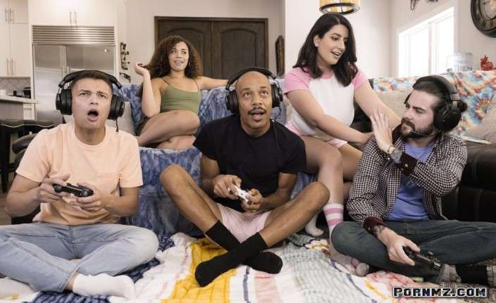 HotGirlsGame Willow Ryder Sarah Arabic Fucking With The Gamers Pornmz