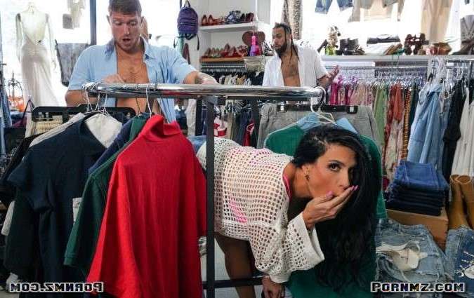 BrazzersExxtra Sandy Love Browse In My Store Ill Fuck You BOTH Pornmz