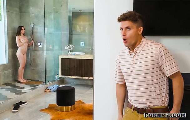 MyPervyFamily Sofi Adam Everything Is Bigger In The States Pornmz