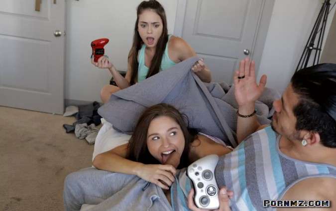 StepSiblingsCaught Ashly Anderson Zoe Bloom Game Changer Pornmz