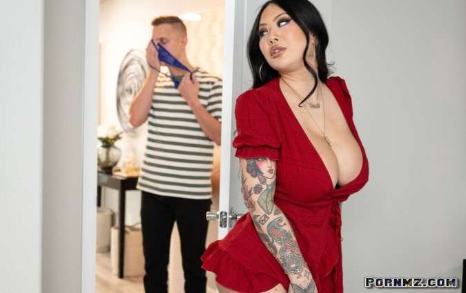 Brazzers Connie Perignon I Need Privacy Except In The Shower Pornmz