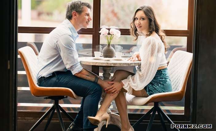 MomXXX Kristina Grace An irresistible connection Pornmz