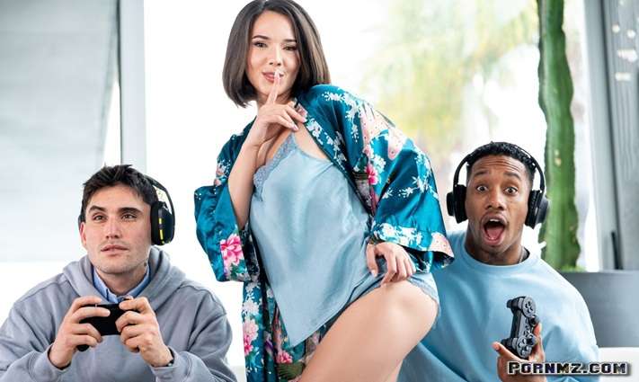 Brazzers Eve Sweet Cleaning Up Every Drop Pornmz