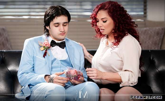 ModernDaySins Kiki DAire Prom Bombshell Pornmz