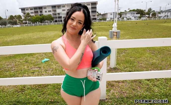 BangBus Lillianette Girl Got Ass Pornmz