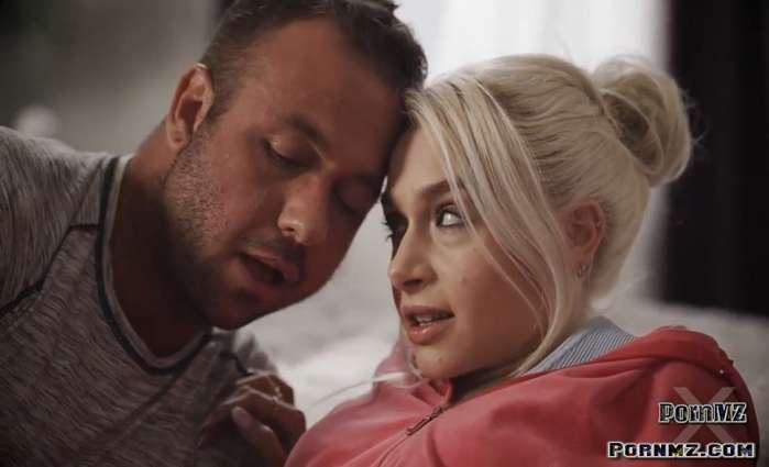 MissaX My Daddy My Home Scarlett Hampton pornmz