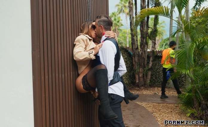 BrazzersExxtra These Shades Are For Sneaky Fucking Miss Lexa Pornmz